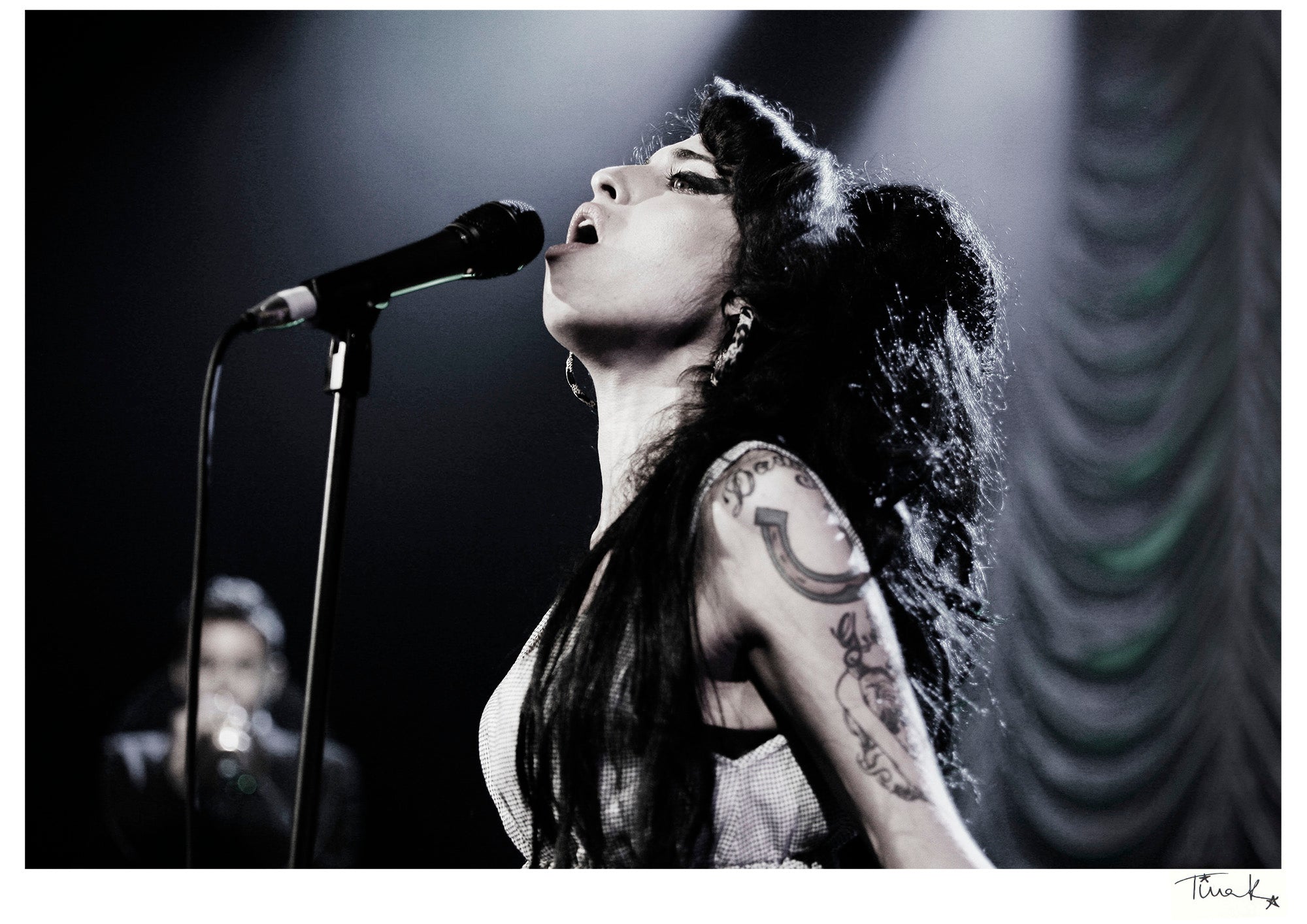 Unframed music wall art print of singer Amy Winehouse performing onstage at Shepherd's Bush Empire in 2007